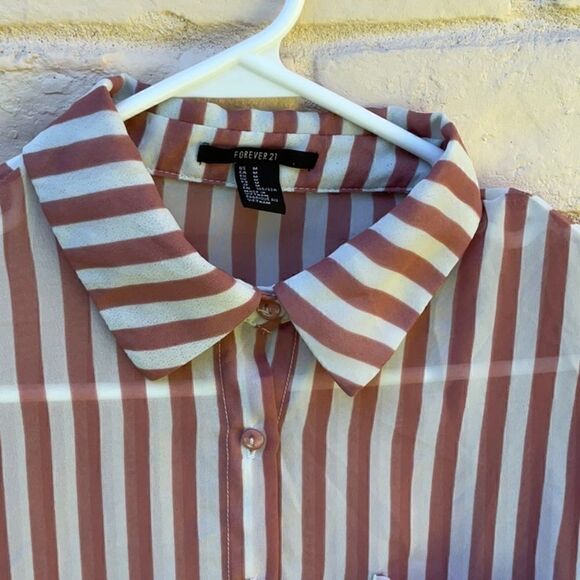 Take 50% OFF- FOREVER 21 women's long sleeved stripped shirt, Size-M - Picture 2 of 4